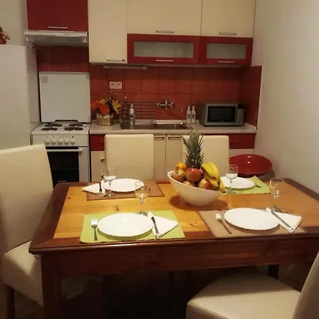Hotspot Apartment